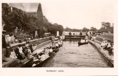 Sunbury Lock,river view